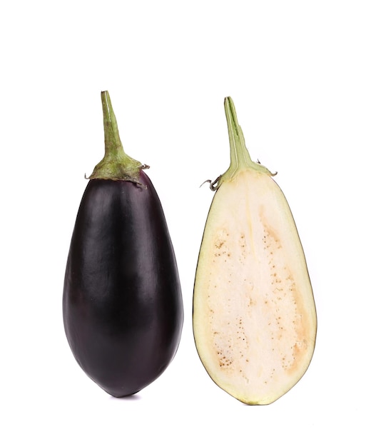 Foto een gehalveerde aubergine