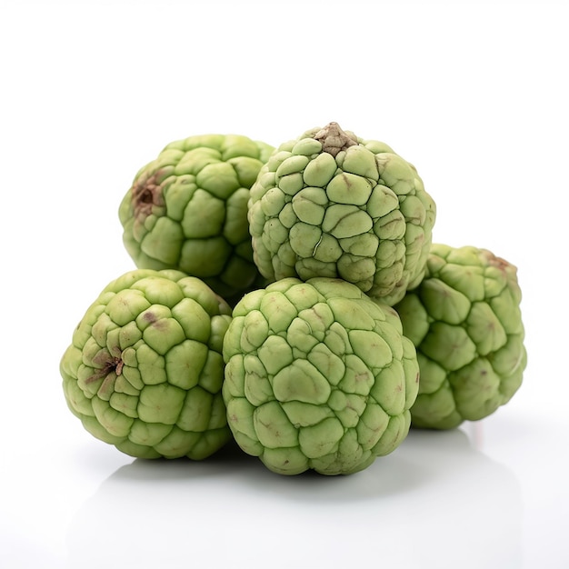 Een geïsoleerde bunch van Custard Apple op een witte achtergrond ai gegenereerd