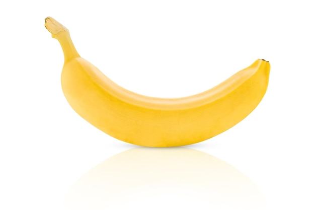 Een gele banaan geïsoleerd op een witte achtergrond met reflectie