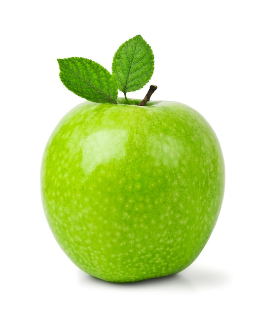 Een groene appel met blaadjes eraan