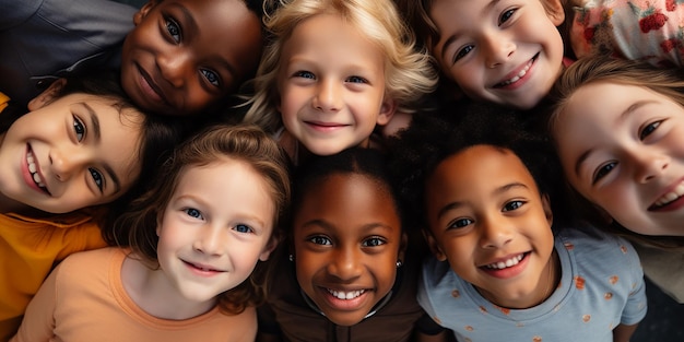 Foto een groep kinderen van verschillende nationaliteiten in de basisschoolleeftijd multiculturele vriendschap