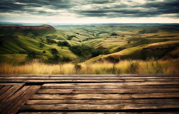 Foto een houten platform met uitzicht op prachtige groene heuvels