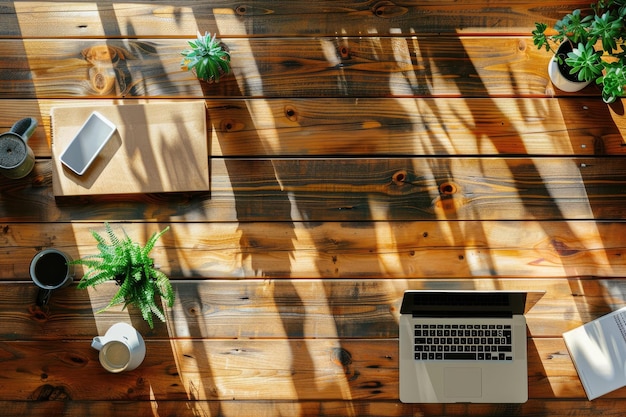 een houten tafel met een plant erop en een koffiepot erop