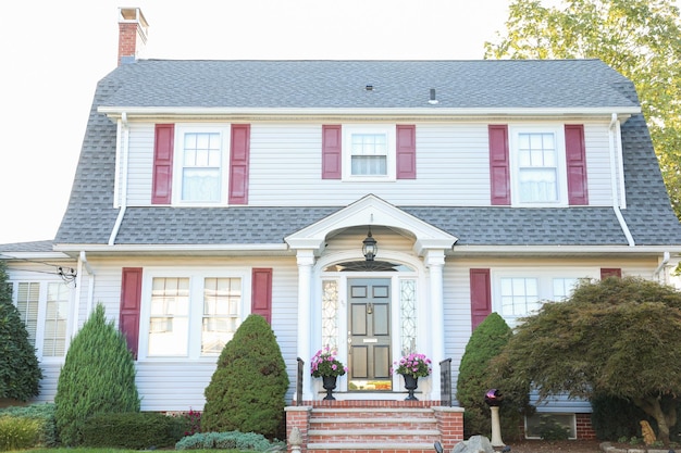 Een huis in een buitenwijk dat symbool staat voor de Amerikaanse droom vertegenwoordigt nu de onrust van de vastgoedmort