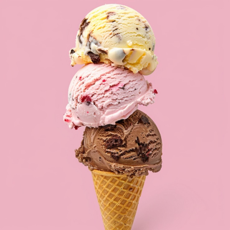 Foto een ijsje met chocolade ijsje erop