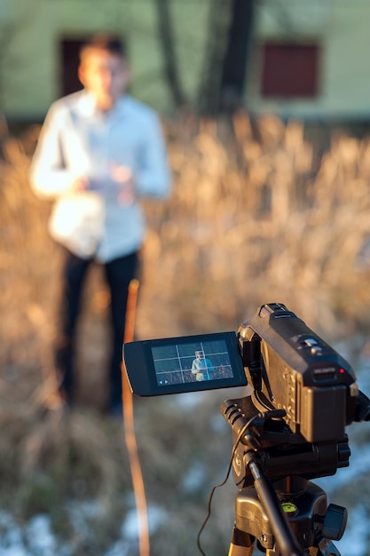 Een mediabestand opnemen op een videocamera