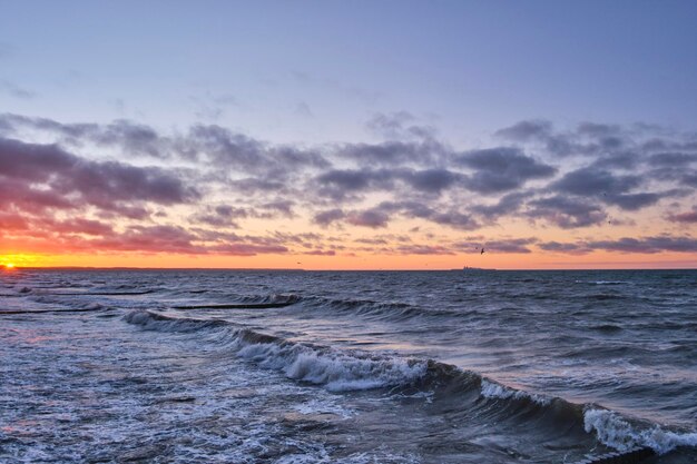 Een pittoreske avond aan zee