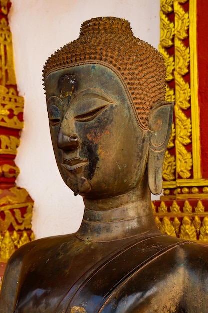 Een prachtig panoramisch uitzicht op de tempel Wat Phra Kaew in Vientiane Laos