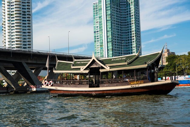 Een prachtig uitzicht op de Chao Phraya-rivier in Bangkok Thailand