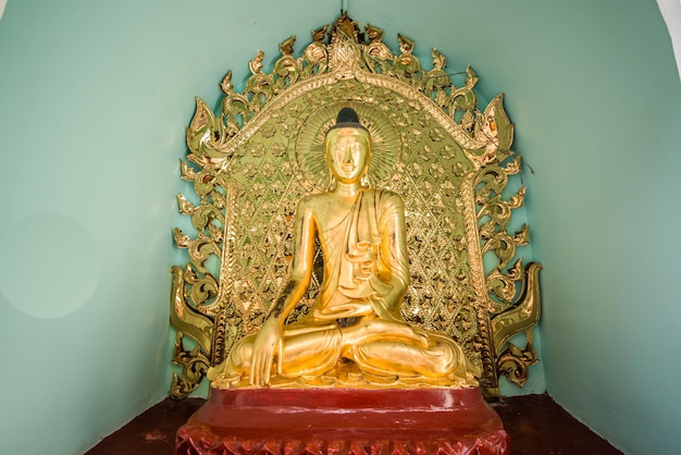 Een prachtig uitzicht op de Shwedagon Padoga-tempels in Yangon, Myanmar