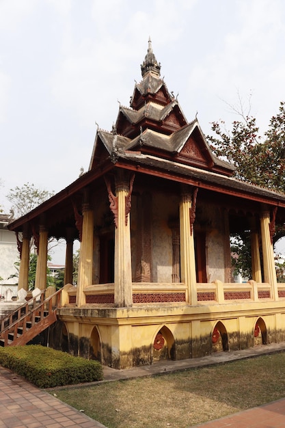 Een prachtig uitzicht op de tempel van wat sisaket in Vientiane Laos