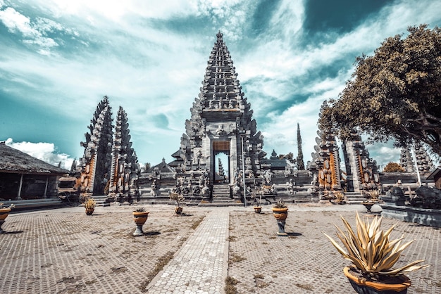 Een prachtig uitzicht op de Ulun Danu Beratan-tempel op Bali, Indonesië