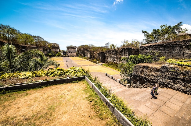 Een prachtig uitzicht op GWK Garuda Wisnu Kencana Park in Bali, Indonesië