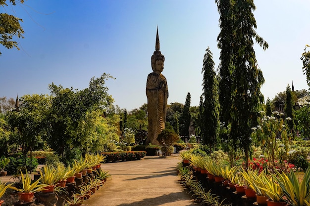 Een prachtig uitzicht op het Boeddhapark in Nong Khai Thailand