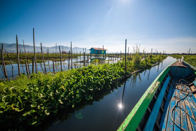 Een prachtig uitzicht op het Inlemeer in Myanmar