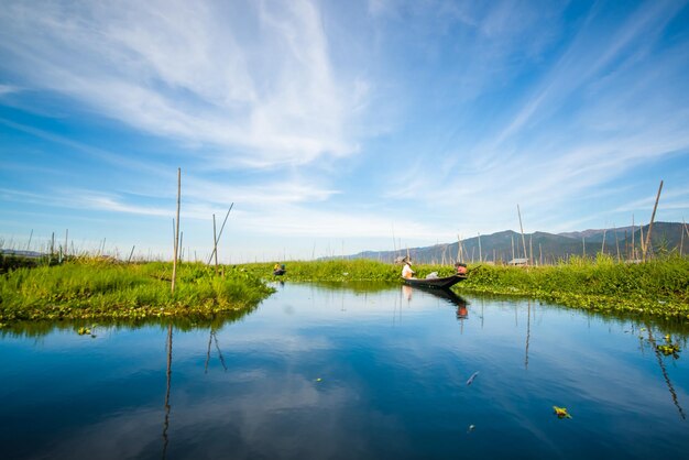 Een prachtig uitzicht op het Inlemeer Myanmar