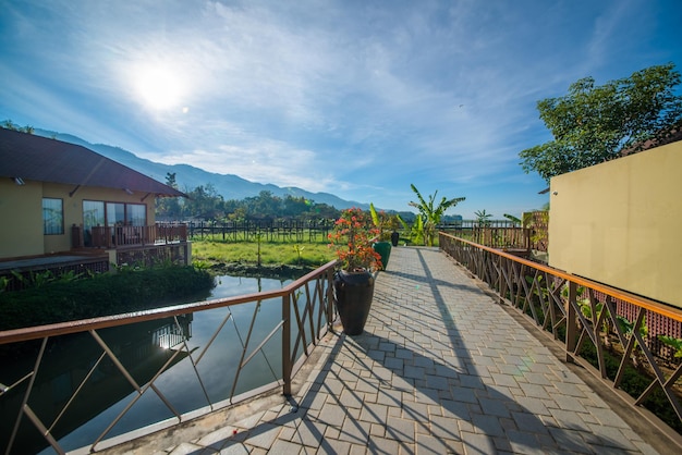 Een prachtig uitzicht op het resorthotel in Inle Lake Myanmar