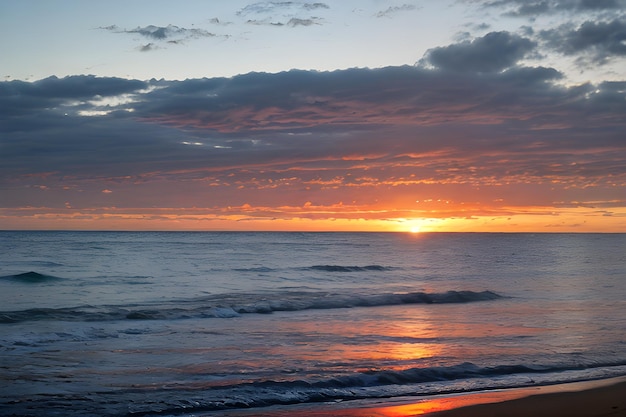 Een prachtige zonsondergang over de oceaan.