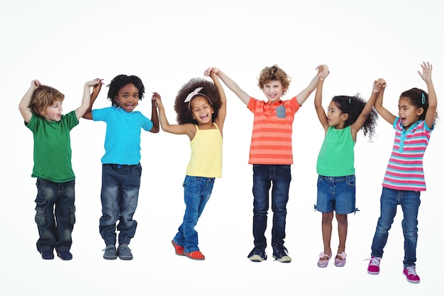 Een rij kinderen die bij elkaar staan