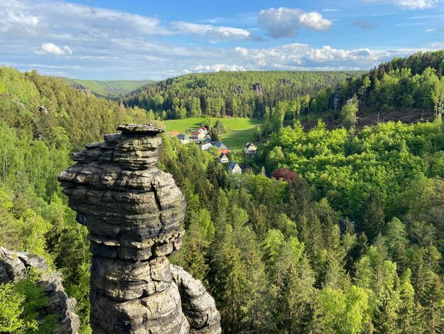 Foto een schilderachtig uitzicht op het land tegen de lucht