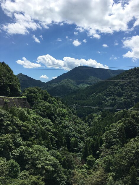 Foto een schilderachtig uitzicht op het landschap tegen de lucht