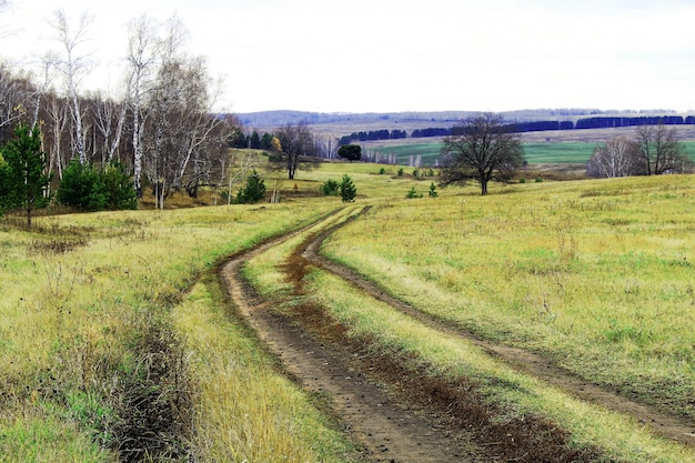 Foto een schilderachtig uitzicht op het landschap tegen de lucht