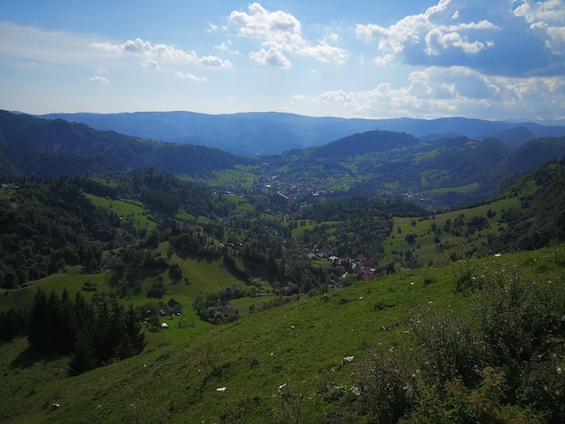 Foto een schilderachtig uitzicht op het landschap tegen de lucht