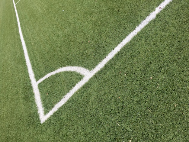 Een schilderachtig uitzicht op het voetbalveld