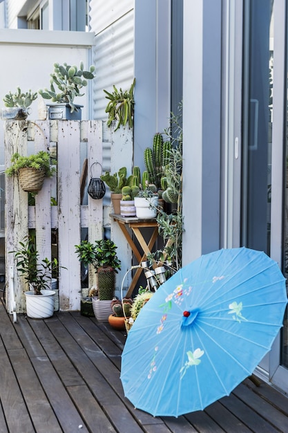 Een stedelijk terras in een penthouse appartement