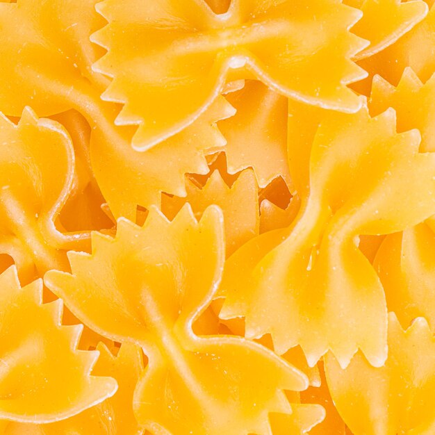 Een textuur Farfalle pasta achtergrond. Genomen in Studio met een 5D mark III.