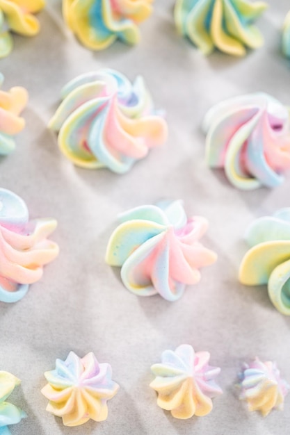 Eenhoorn meringue koekjes