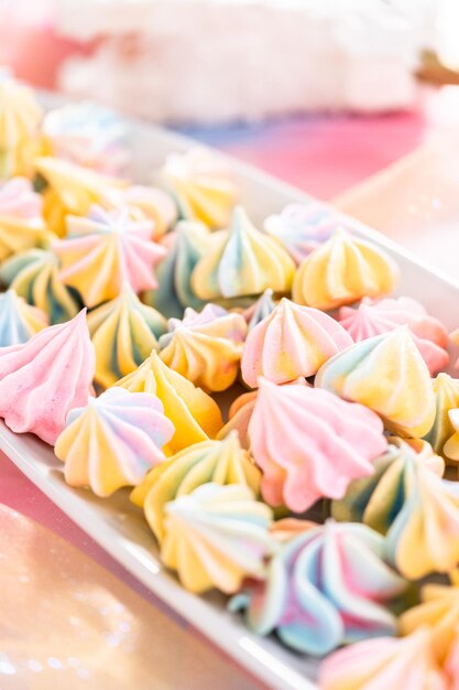 Eenhoorn meringue koekjes