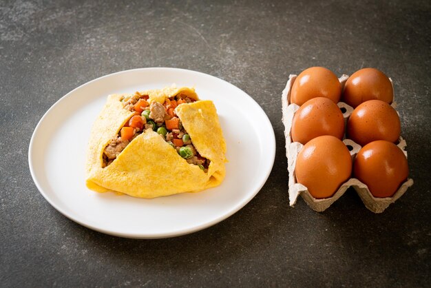 Egg wrap or stuffed egg with minced pork and vegetable