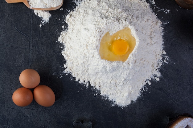 Eggs and flour 