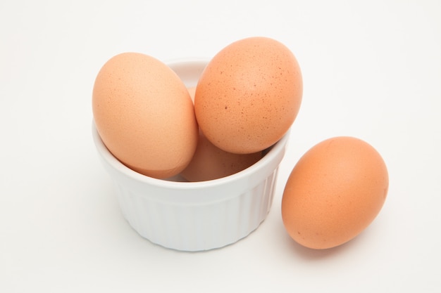 Ramekin에 계란