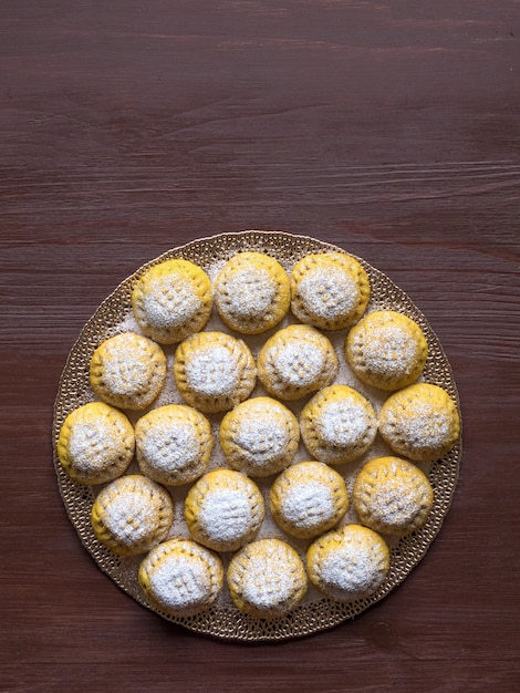 Egyptian cookies "Kahk El Eid", variation with the addition of turmeric when cooking. Cookies of El Fitr Islamic Feast. Ramadan sweets