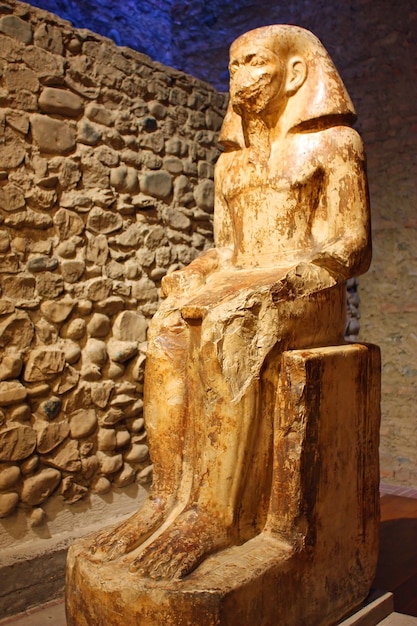 Egyptian statue - entire