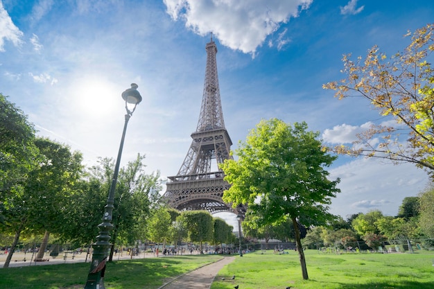 Eiffel tour and Paris cityscape