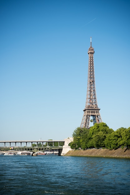 Eiffel tower and the Seine river