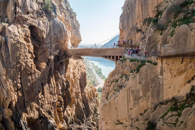 'El Caminito del Rey' King's Little Path 's Werelds gevaarlijkste voetpad heropend in mei 2015 Ardales Malaga Spanje