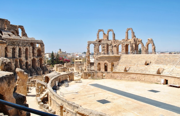 El jem amphitheatre in tunesië.