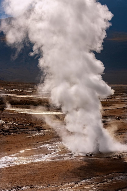 Photo el tatio geyser field atacama desert chile