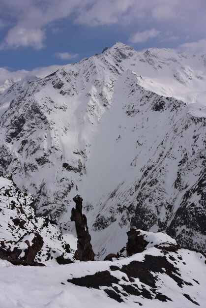 Foto elbrus regio berglandschap in de kaukasus regio elbrus rusland