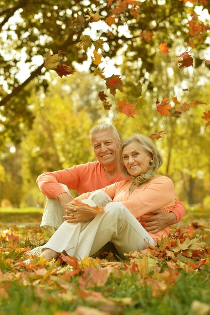 22+ Fall Couple Photoshoot Ideas