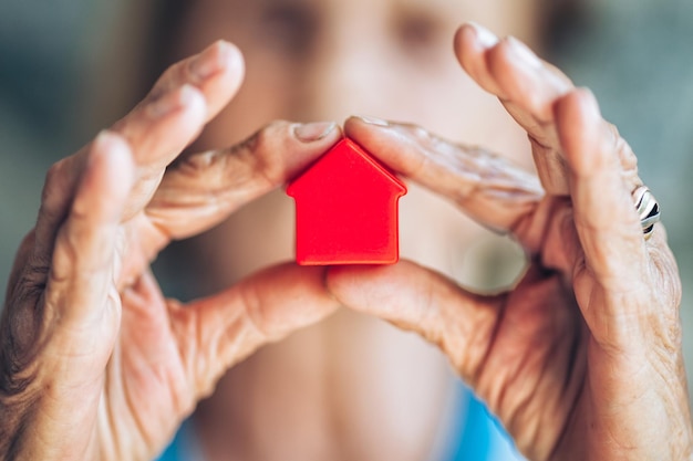 Photo elderly woman and her property