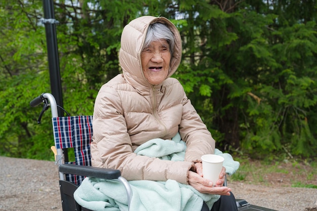 Elderly woman who came to the camp