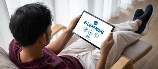 Elearning website with modish sofware for student to study on the internet