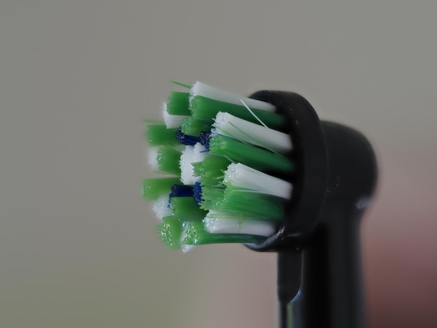 Electric toothbrush rotating head detail