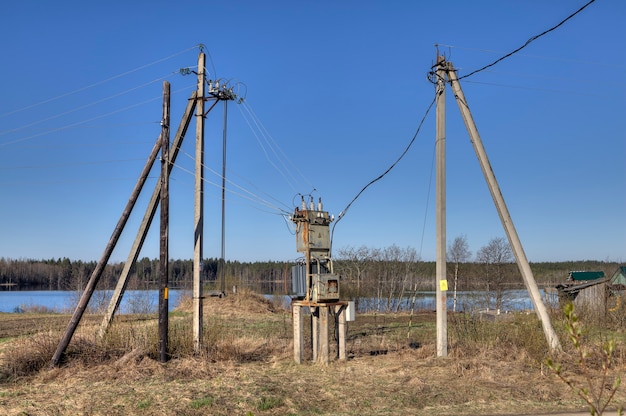 Electricity distribution transformer, electrical power substation.