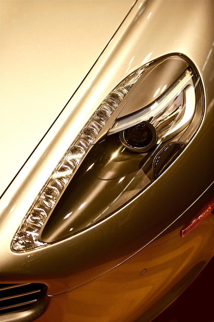 Photo elegant car headlight